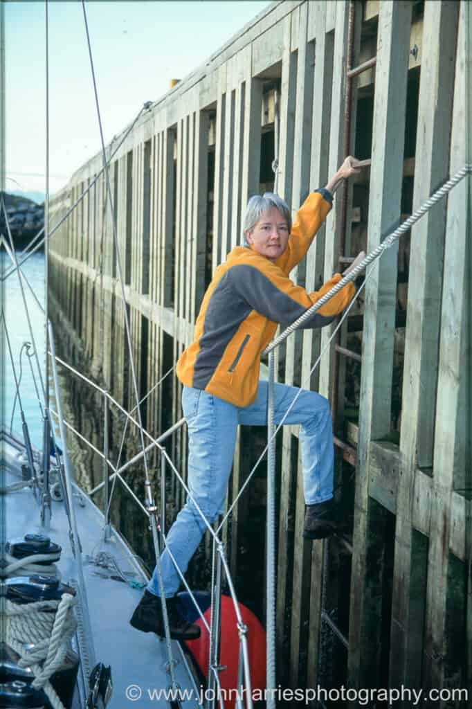 Long docking lines are required on docks in tidal waters