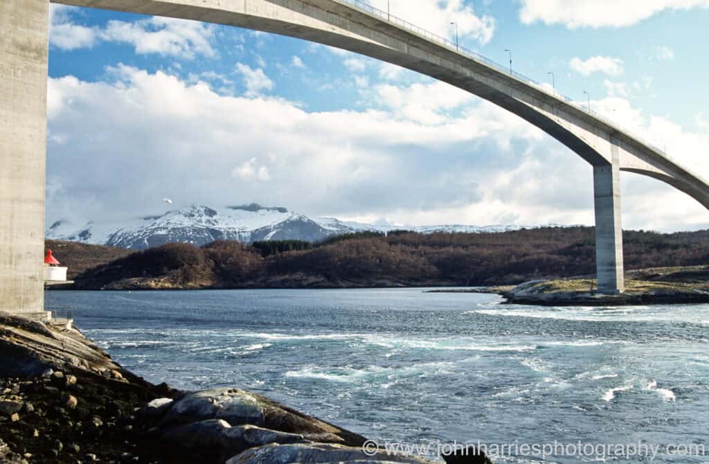 Eddies and turbulences at Saltstraumen with Saltstraumen Bridge